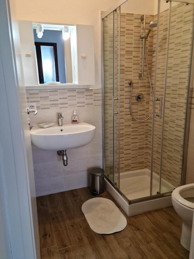 Casa Vacanze 'Sa Corbula' Porto Columbu - Perd'E Sali Ngoại thất bức ảnh