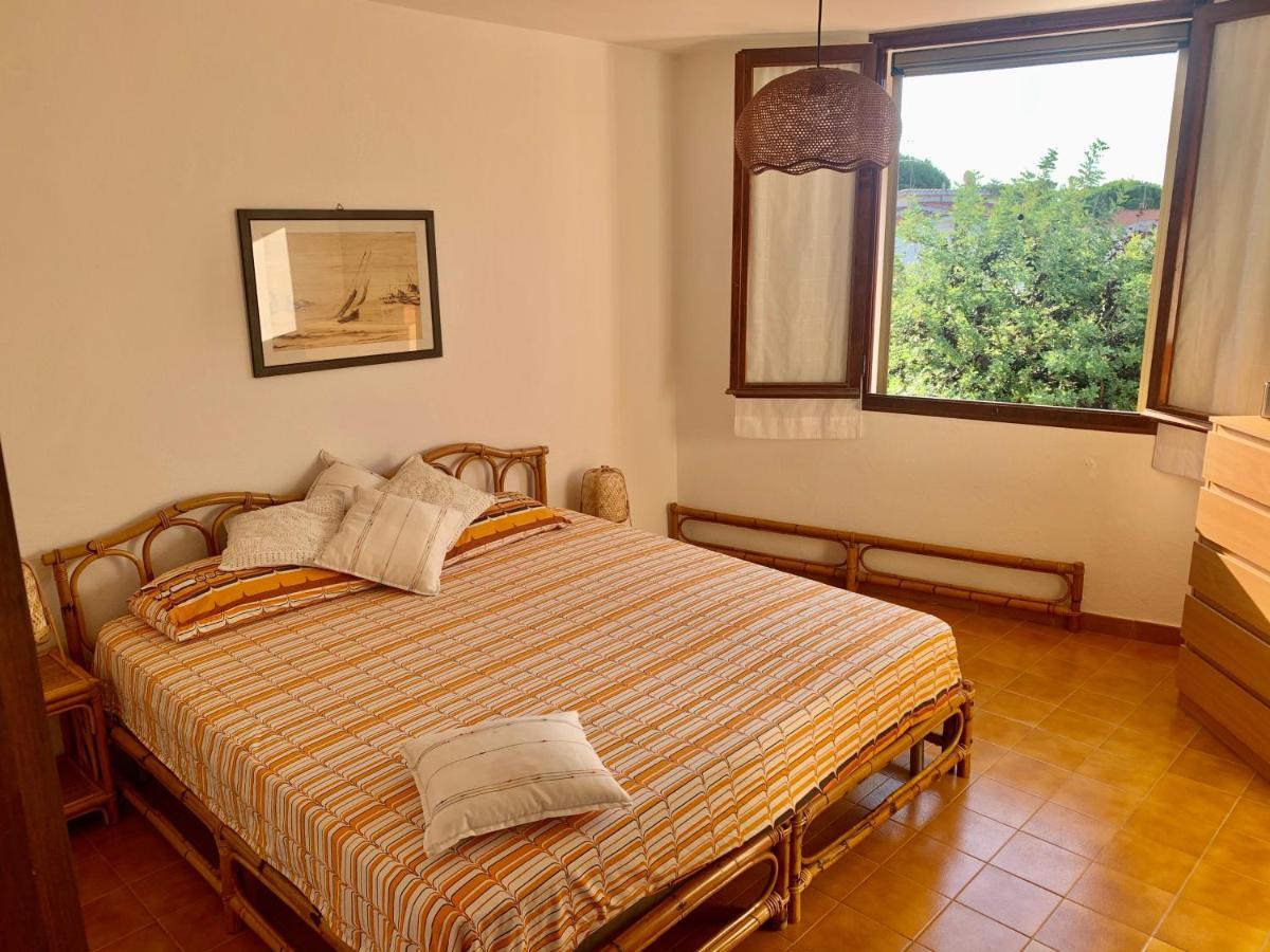 Casa Vacanze 'Sa Corbula' Porto Columbu - Perd'E Sali Ngoại thất bức ảnh