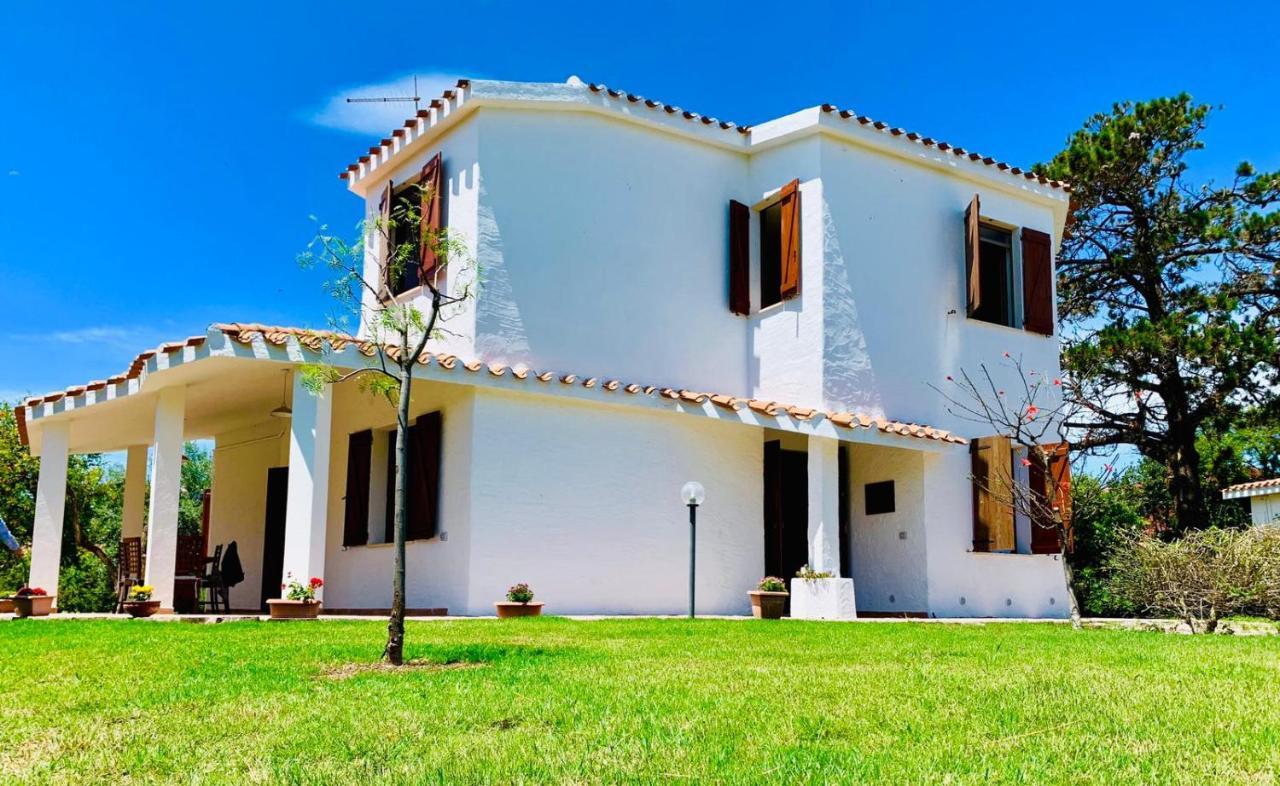 Casa Vacanze 'Sa Corbula' Porto Columbu - Perd'E Sali Ngoại thất bức ảnh
