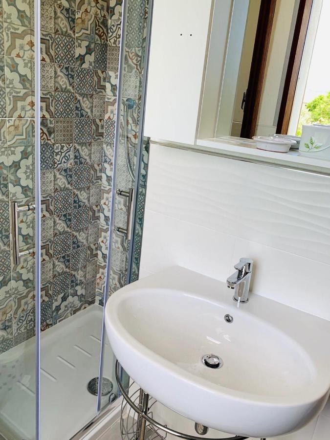 Casa Vacanze 'Sa Corbula' Porto Columbu - Perd'E Sali Ngoại thất bức ảnh